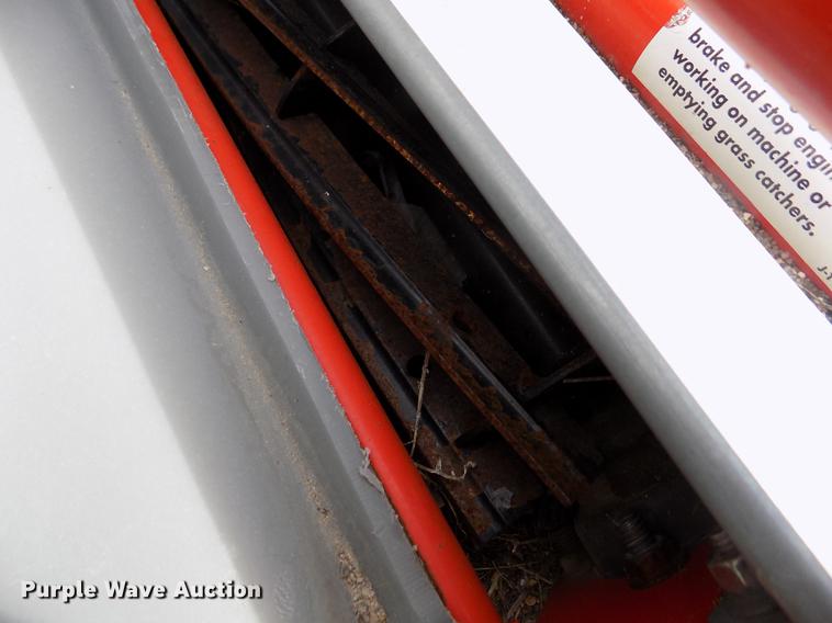 image for item DB9203 2008 Jacobsen G-Plex III Petrol greens mower