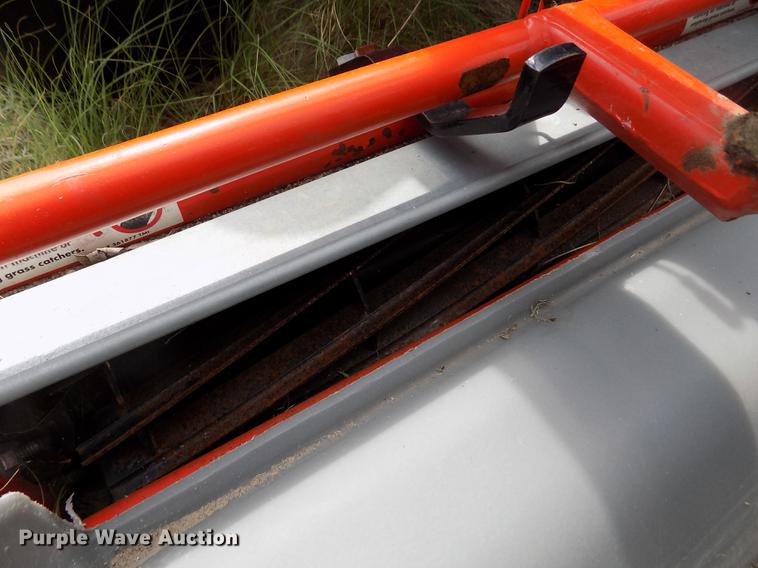 image for item DB9203 2008 Jacobsen G-Plex III Petrol greens mower