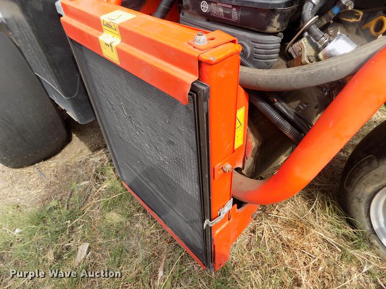 image for item DB9203 2008 Jacobsen G-Plex III Petrol greens mower