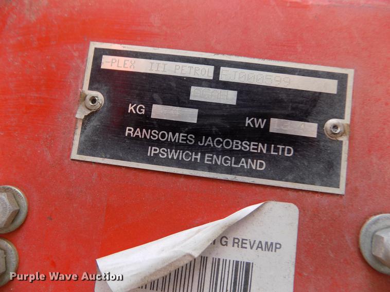 image for item DB9203 2008 Jacobsen G-Plex III Petrol greens mower