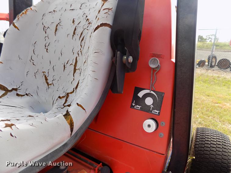 image for item DB9205 2000 Jacobsen Textron HR-5111 lawn mower