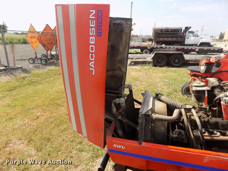 image for item DB9205 2000 Jacobsen Textron HR-5111 lawn mower