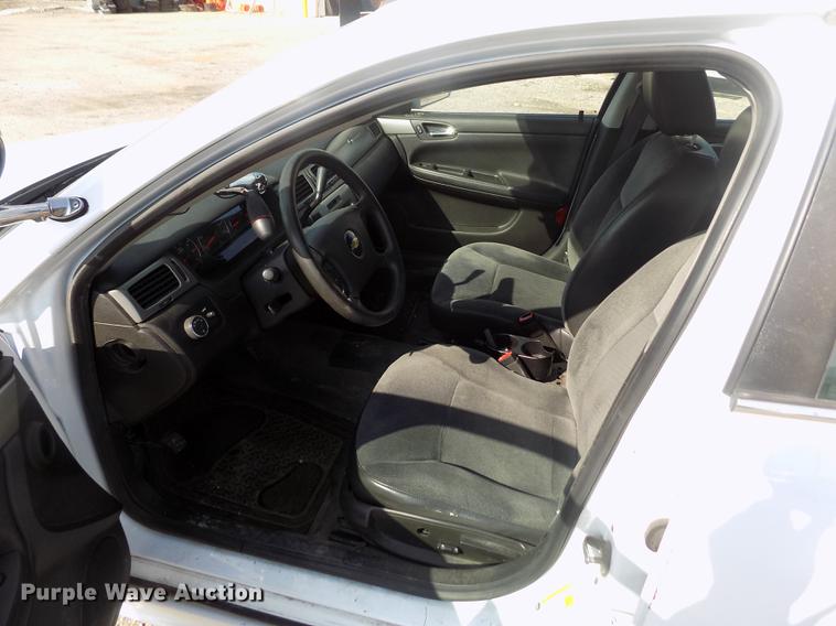 image for item DB9206 2011 Chevrolet Impala Police Cruiser