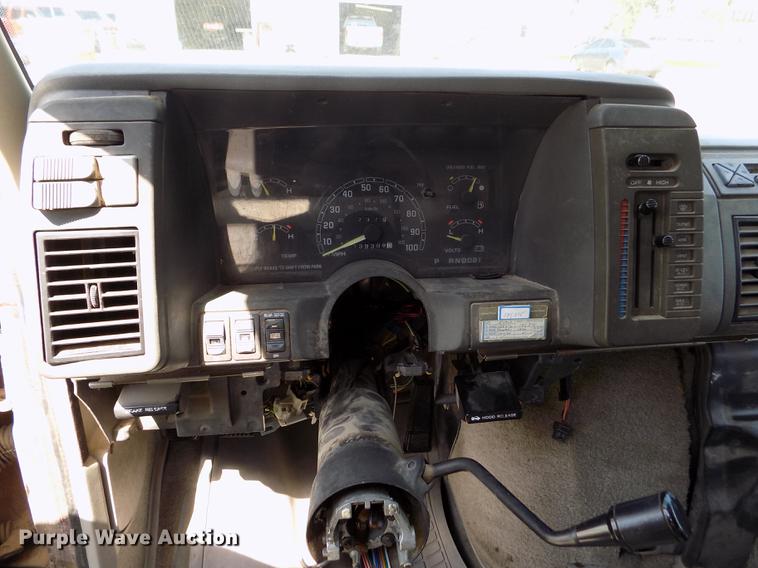image for item DB9236 1993 Chevrolet Astro van