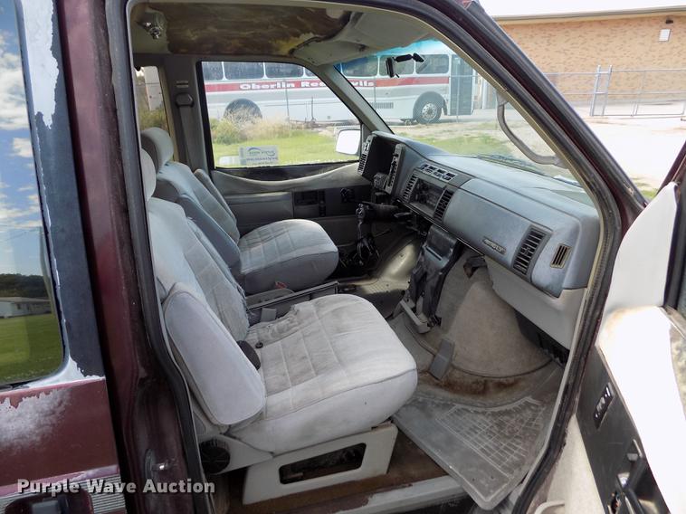 image for item DB9236 1993 Chevrolet Astro van