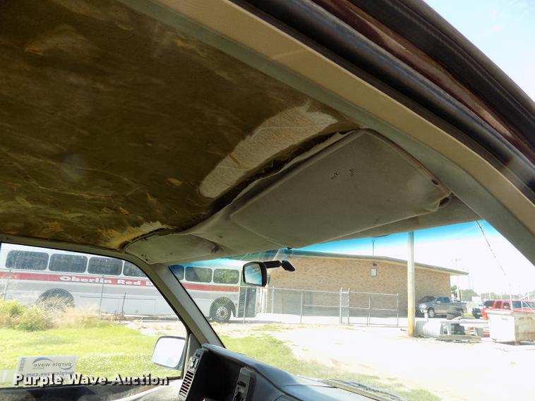 image for item DB9236 1993 Chevrolet Astro van