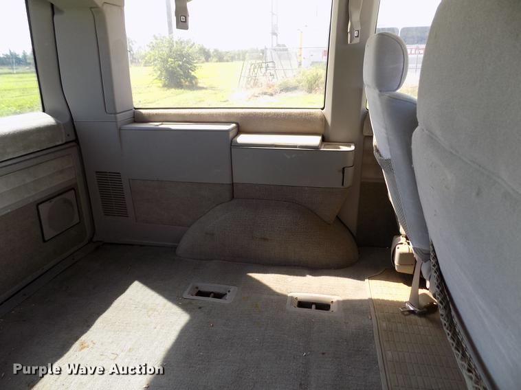 image for item DB9236 1993 Chevrolet Astro van