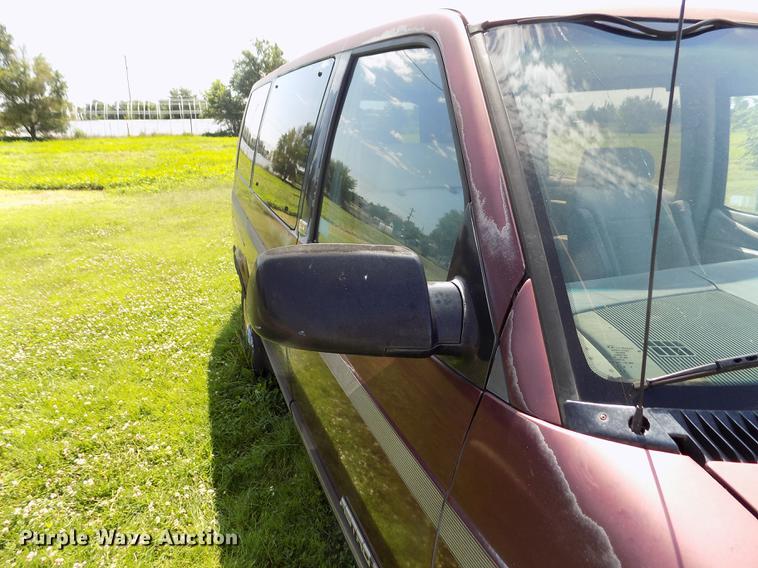 image for item DB9236 1993 Chevrolet Astro van
