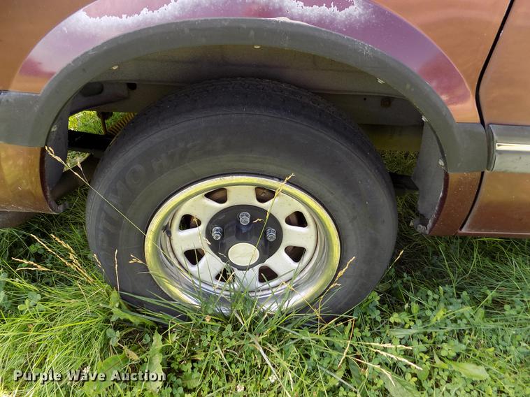 image for item DB9236 1993 Chevrolet Astro van