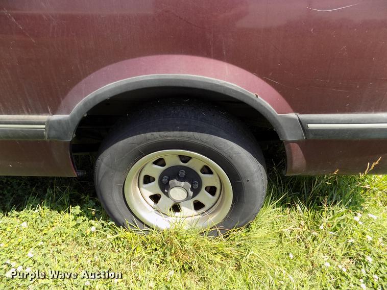 image for item DB9236 1993 Chevrolet Astro van