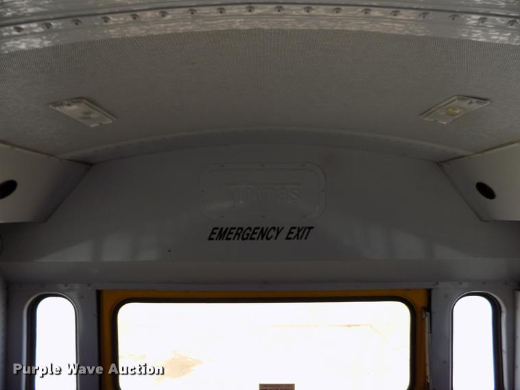 image for item DB9237 1994 Thomas Built Saf-T-Liner ER school bus
