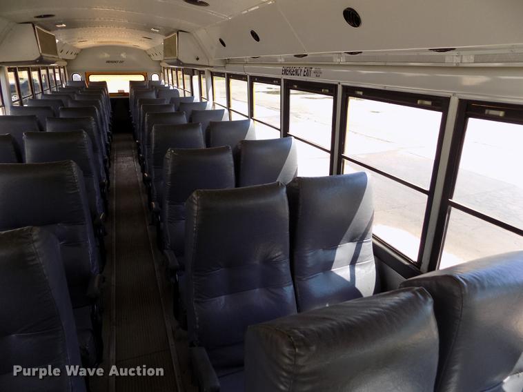 image for item DB9237 1994 Thomas Built Saf-T-Liner ER school bus