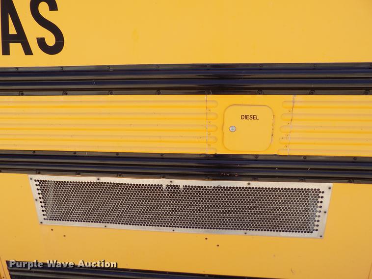 image for item DB9237 1994 Thomas Built Saf-T-Liner ER school bus