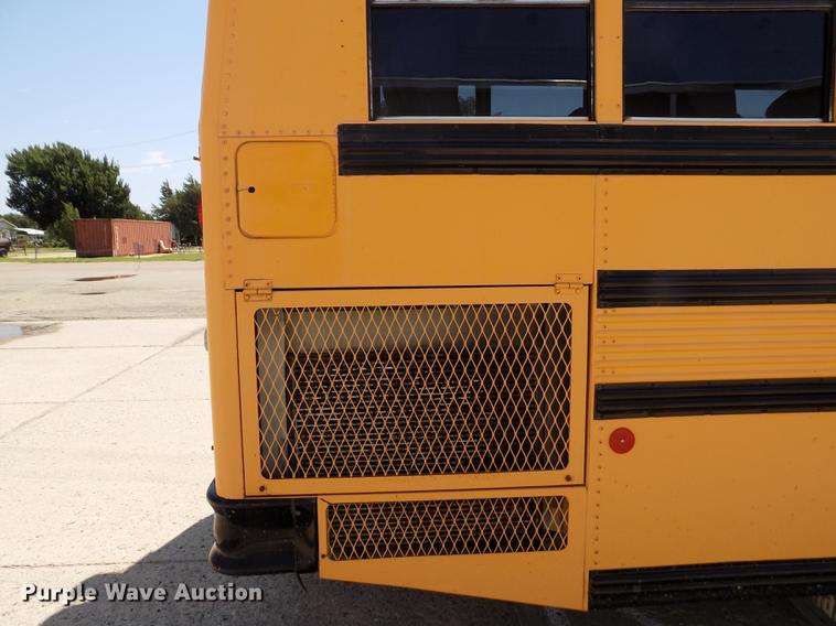 image for item DB9237 1994 Thomas Built Saf-T-Liner ER school bus