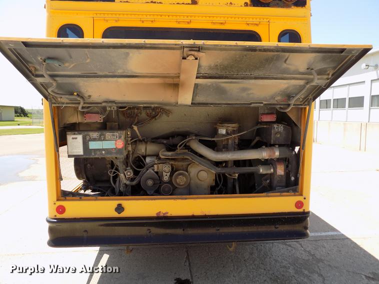 image for item DB9237 1994 Thomas Built Saf-T-Liner ER school bus