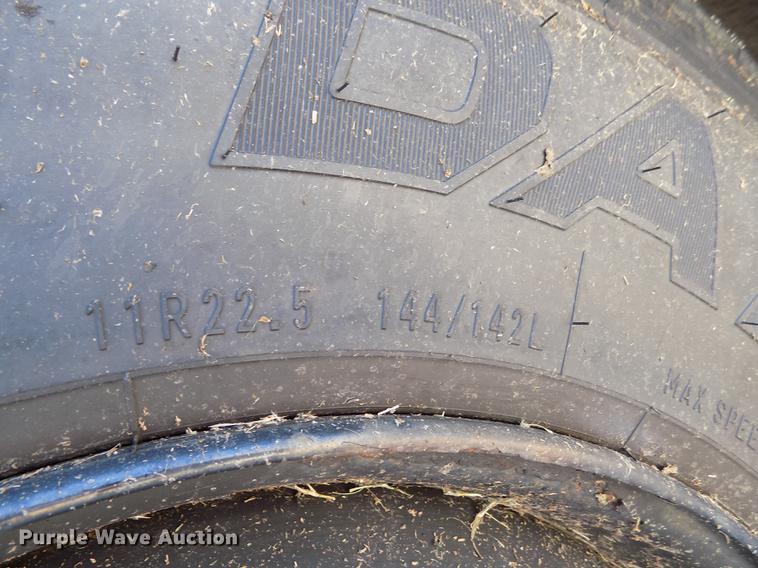 image for item DB9237 1994 Thomas Built Saf-T-Liner ER school bus