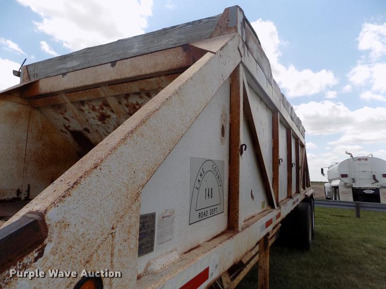 image for item DB9239 1985 Ranch Manufacturing Co bottom dump trailer