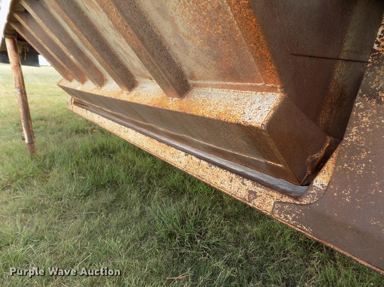 image for item DB9239 1985 Ranch Manufacturing Co bottom dump trailer