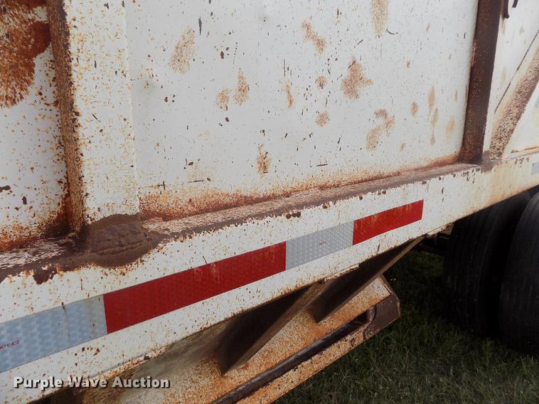 image for item DB9239 1985 Ranch Manufacturing Co bottom dump trailer