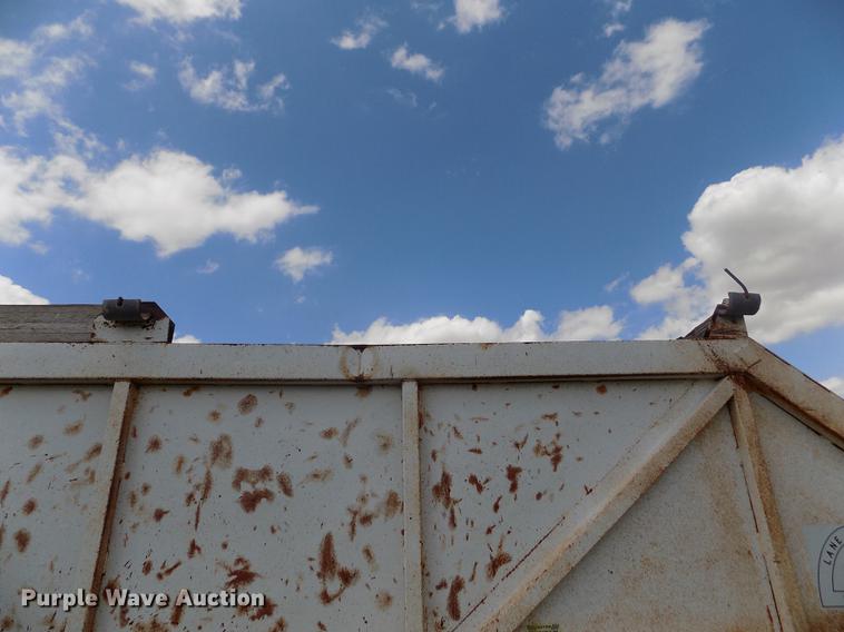 image for item DB9239 1985 Ranch Manufacturing Co bottom dump trailer