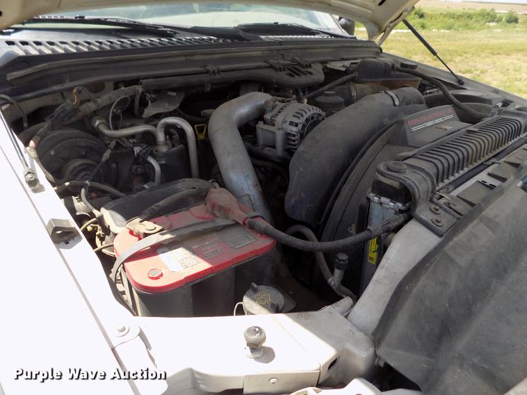 image for item DB9240 2005 Ford F450 Super Duty truck cab and chassis