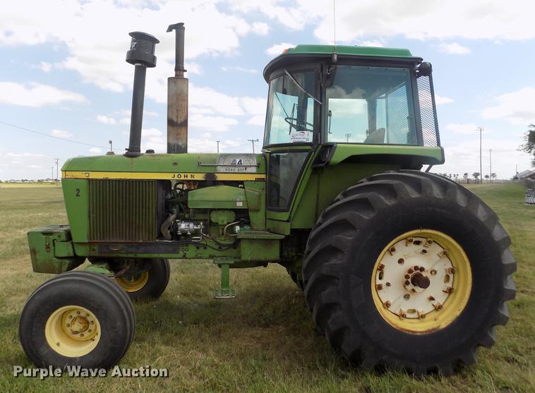 image for item DB9241 1973 John Deere 4630 tractor