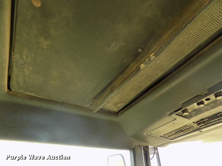 image for item DB9241 1973 John Deere 4630 tractor