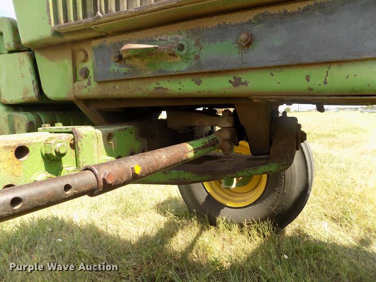 image for item DB9241 1973 John Deere 4630 tractor