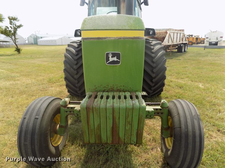 image for item DB9241 1973 John Deere 4630 tractor