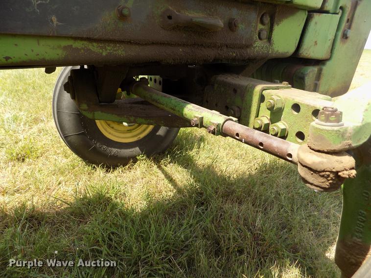 image for item DB9241 1973 John Deere 4630 tractor