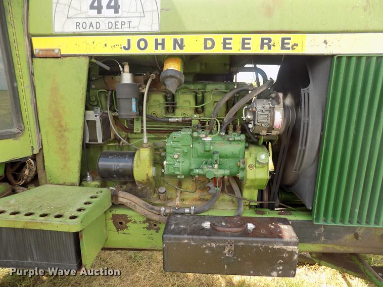 image for item DB9241 1973 John Deere 4630 tractor
