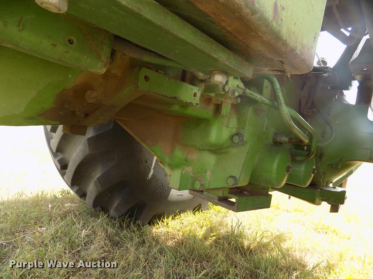 image for item DB9241 1973 John Deere 4630 tractor