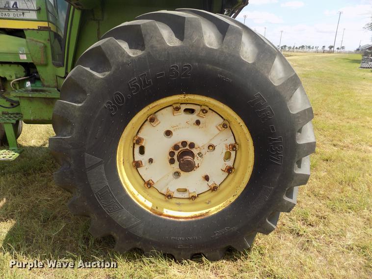 image for item DB9241 1973 John Deere 4630 tractor