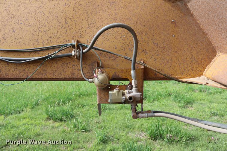 image for item DC7544 1983 Load King 1827-I bottom dump trailer