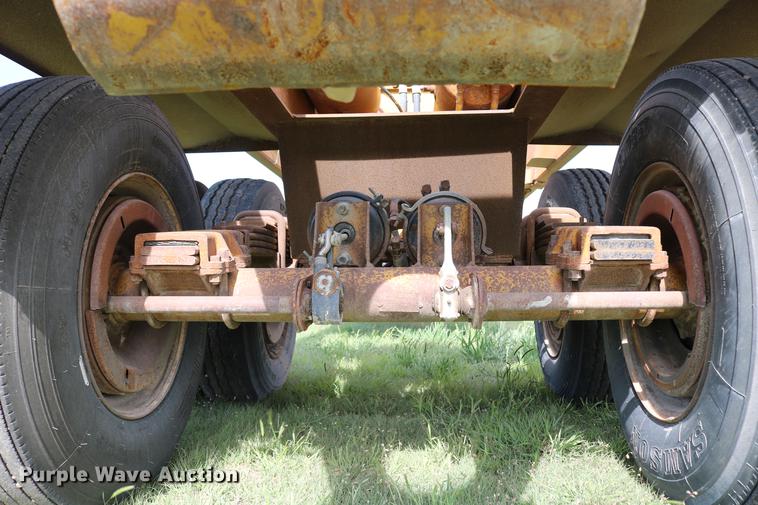 image for item DC7544 1983 Load King 1827-I bottom dump trailer