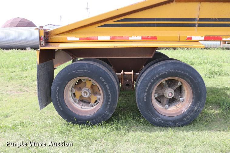 image for item DC7544 1983 Load King 1827-I bottom dump trailer