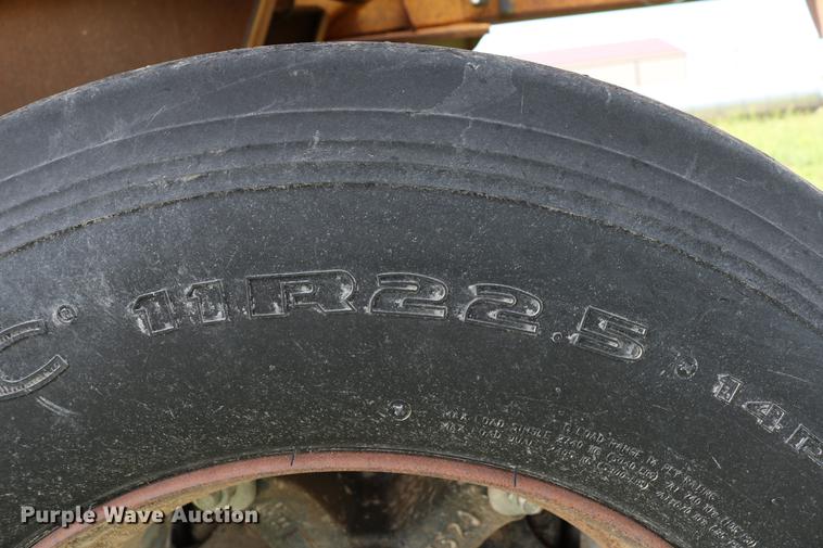 image for item DC7544 1983 Load King 1827-I bottom dump trailer