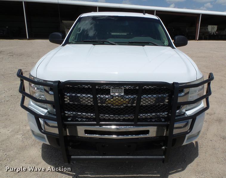 image for item DD5796 2011 Chevrolet Silverado 1500 Crew Cab pickup truck
