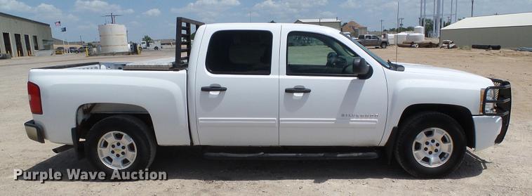 image for item DD5796 2011 Chevrolet Silverado 1500 Crew Cab pickup truck