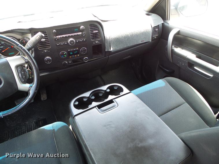 image for item DD5796 2011 Chevrolet Silverado 1500 Crew Cab pickup truck