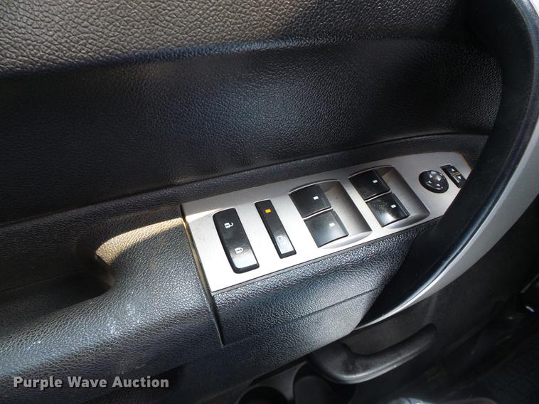 image for item DD5796 2011 Chevrolet Silverado 1500 Crew Cab pickup truck