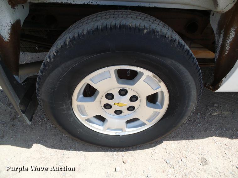 image for item DD5796 2011 Chevrolet Silverado 1500 Crew Cab pickup truck