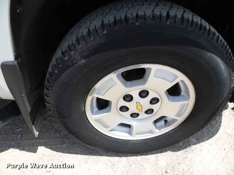 image for item DD5796 2011 Chevrolet Silverado 1500 Crew Cab pickup truck