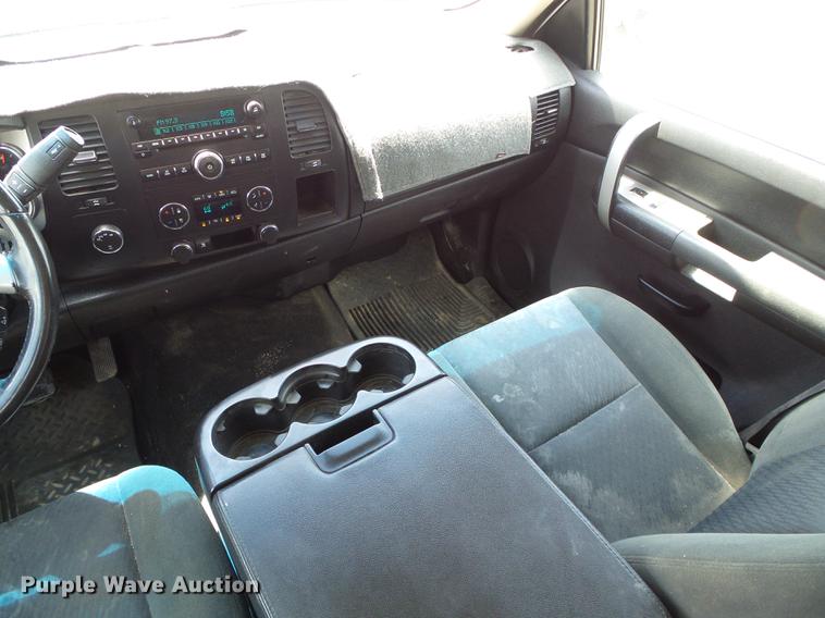 image for item DD5797 2009 GMC Sierra 1500 Crew Cab pickup truck