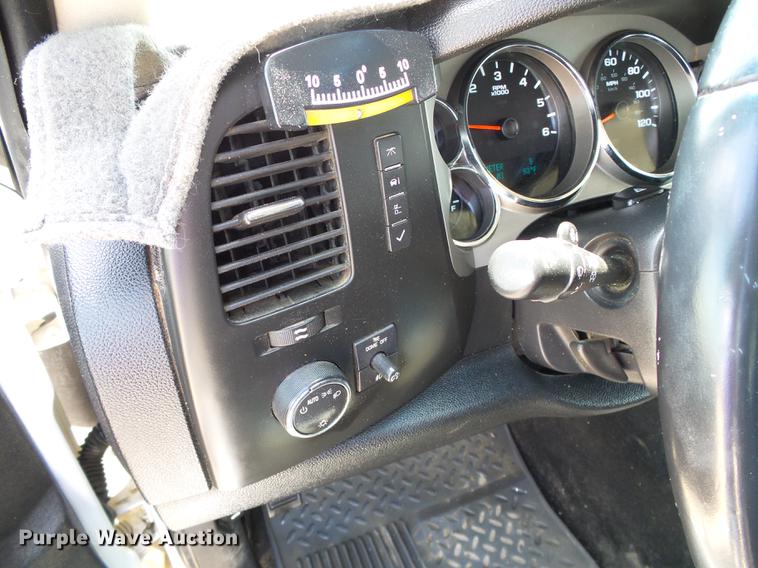 image for item DD5797 2009 GMC Sierra 1500 Crew Cab pickup truck