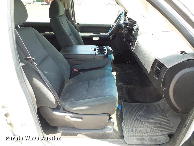 image for item DD5797 2009 GMC Sierra 1500 Crew Cab pickup truck