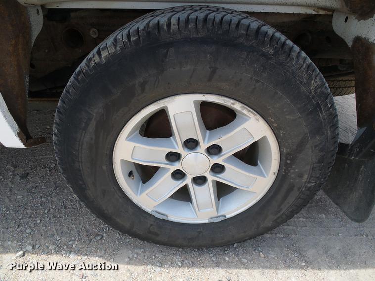 image for item DD5797 2009 GMC Sierra 1500 Crew Cab pickup truck