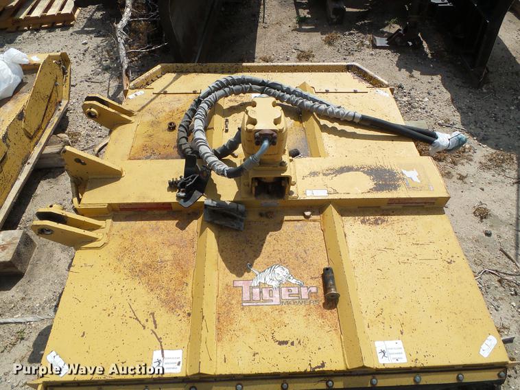 image for item DD5808 2004 Tiger TRR-120C side rotary mower