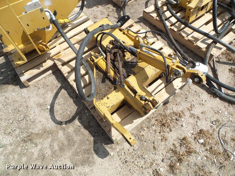 image for item DD5808 2004 Tiger TRR-120C side rotary mower