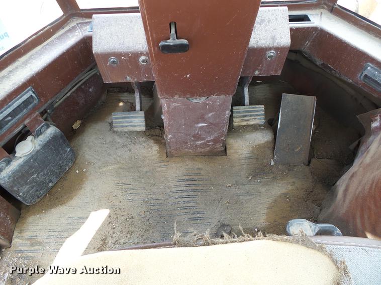 image for item DD5811 1991 Case 621 wheel loader